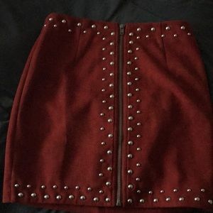 Tiger Mist red zip front skirt